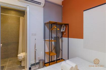 Neu Suite Residence Embassy Row - image 29