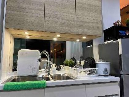 1-4pax Desa parkcity cozy suite (Eat Play Live) - image 6