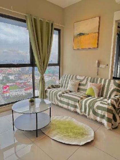 InfinityPool SkyLounge 1BR@KLCity - image 2