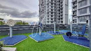 One Cochrane Premier Suites by BlueBanana - image 6