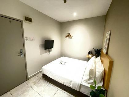 Swing & Pillows - Sri Petaling KL - image 26