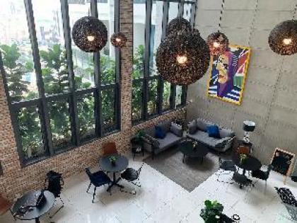 The Luxe Infinity pool KLCC 1room X1 - image 15